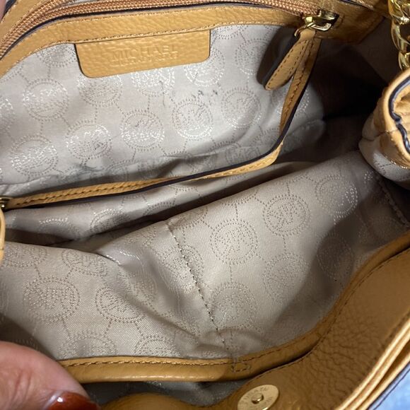 NWOT MICHAEL KORS Jet Set Chain Medium Acorn Leather Shoulder Bag - Picture 11 of 16